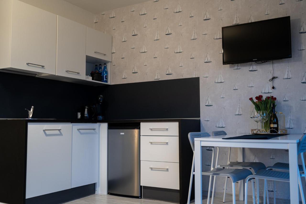 Karwia Marina Apartamenty Esterno foto