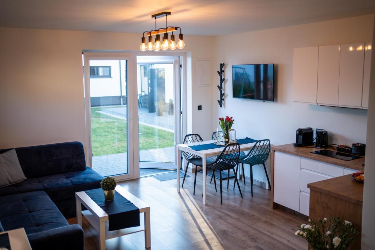 Karwia Marina Apartamenty Esterno foto