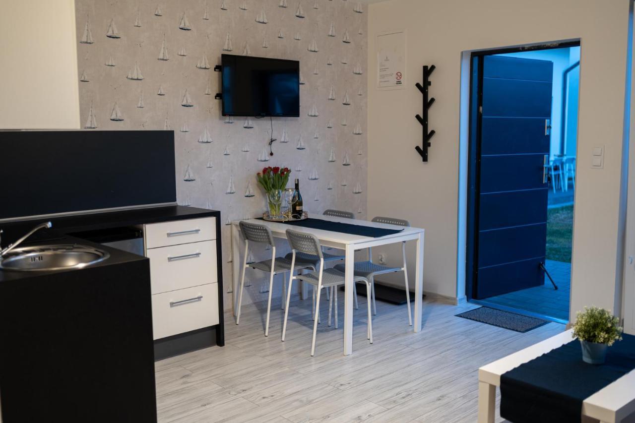 Karwia Marina Apartamenty Esterno foto