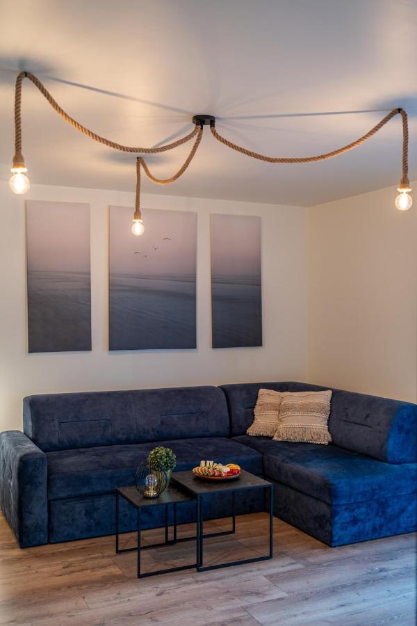 Karwia Marina Apartamenty Esterno foto