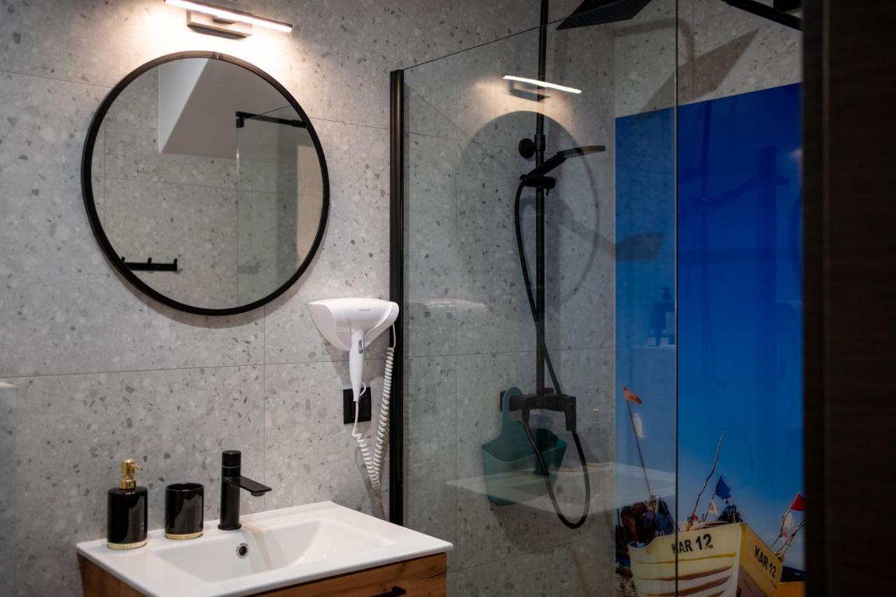 Karwia Marina Apartamenty Esterno foto