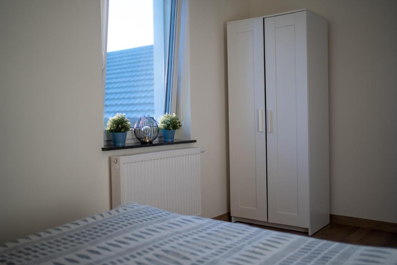 Karwia Marina Apartamenty Esterno foto