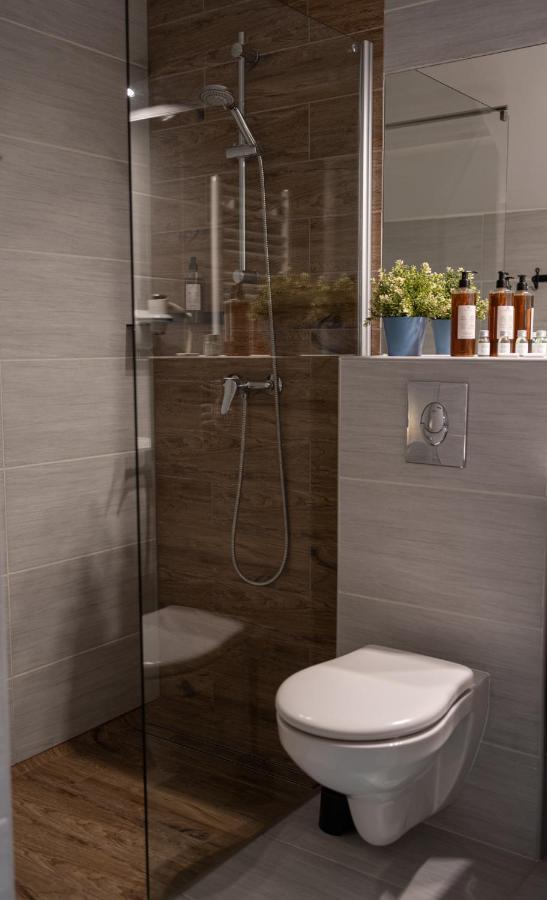 Karwia Marina Apartamenty Esterno foto