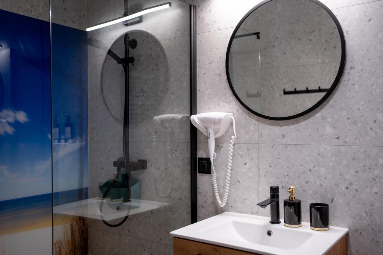 Karwia Marina Apartamenty Esterno foto
