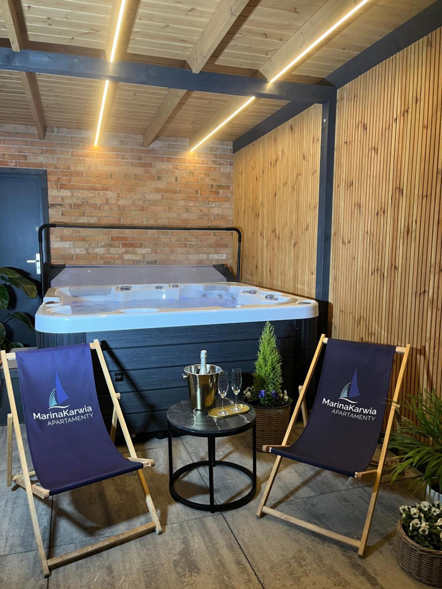 Karwia Marina Apartamenty Esterno foto